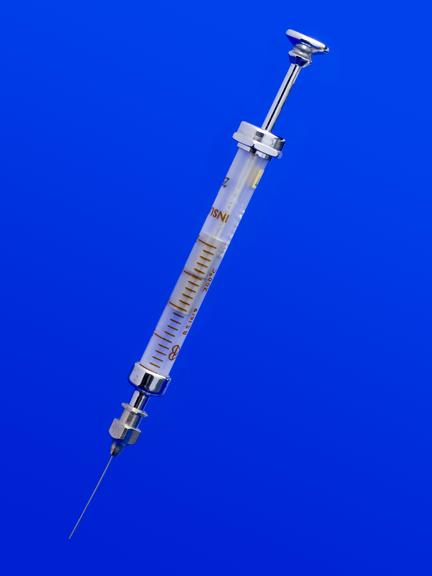 Hypodermic syringe