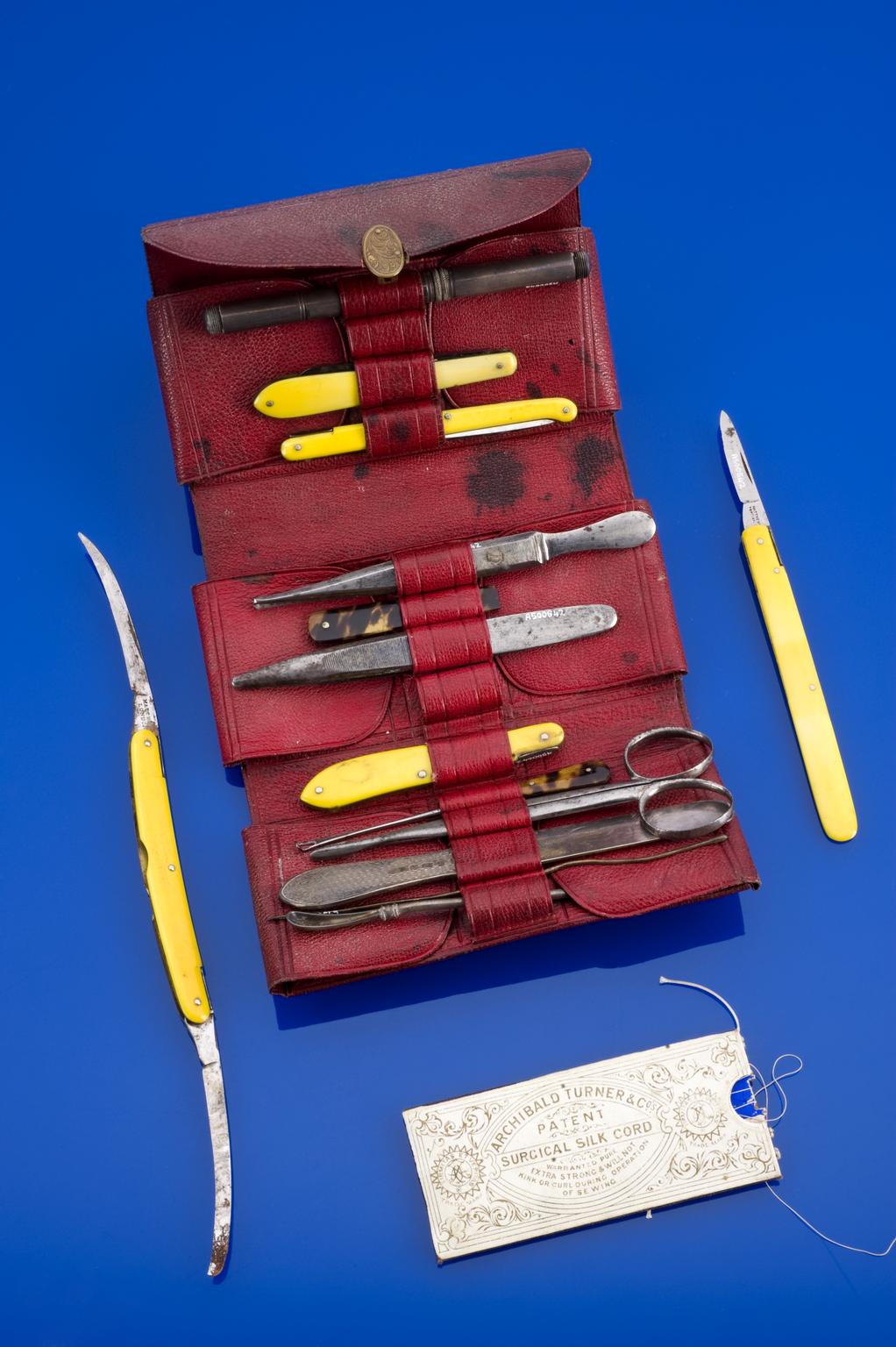 Pocker Instrument Pocket surgical instrument set, London, England, 1846-1901 | Science ...