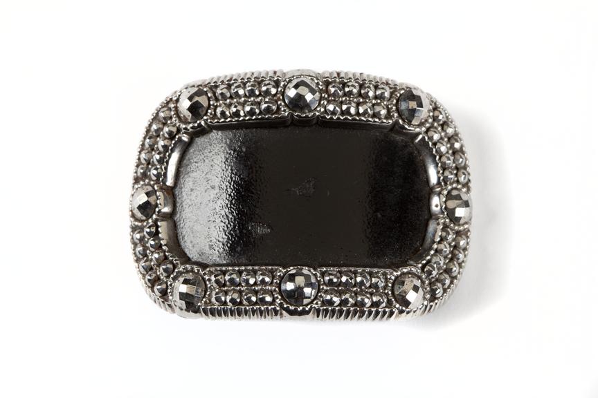 Court dress shoe buckle, as worn by HV Roe.