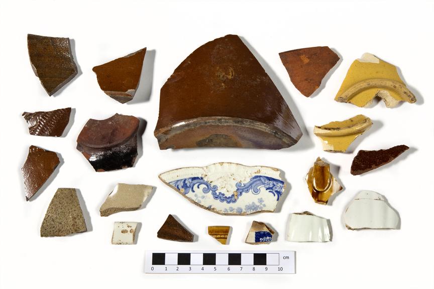 Group of twenty pieces of mixed broken pottery