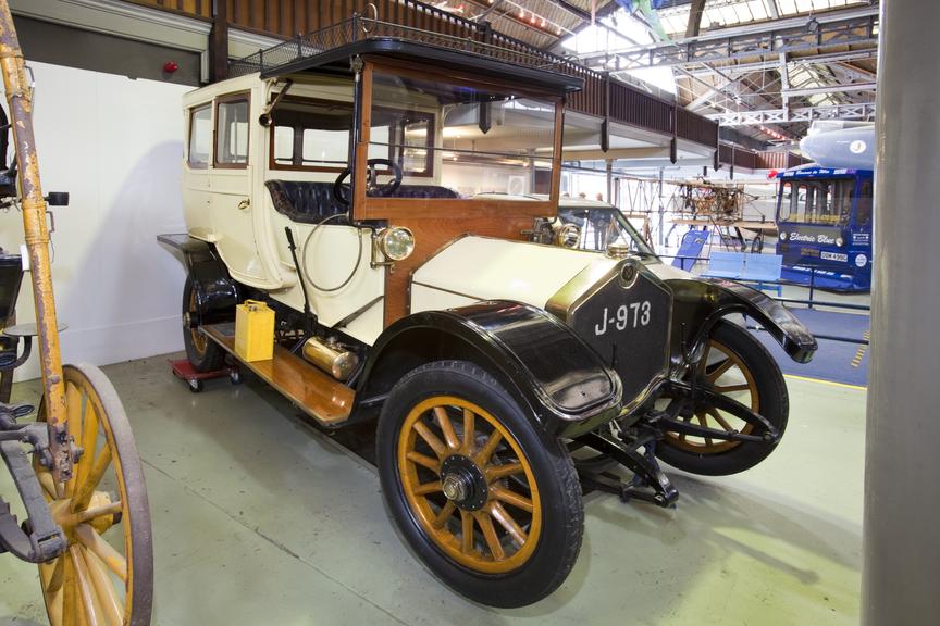 40-hp open-drive limousine by Crossley Motors