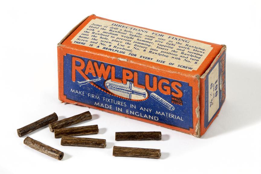 Box of 100 6x3/4" rawlplugs.