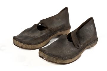 Miner's clogs