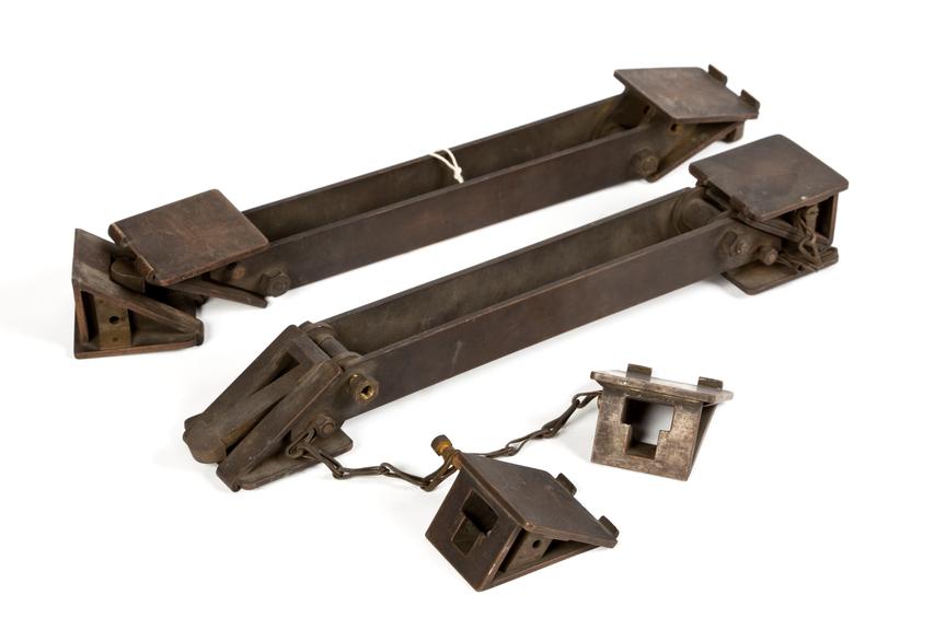 Model pit prop