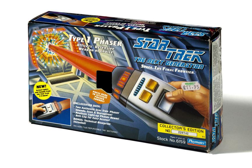 その他 STAR TREK U.S.S. L-PLATED PHASER USS Enterprise Phaser