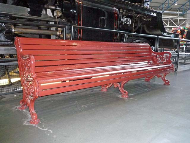 Bench - Caledonian Railway (bench)