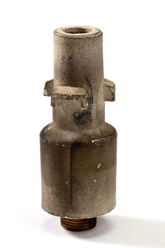 Bray's nozzle: ceramic nozzle with bayonet for mounting mantles