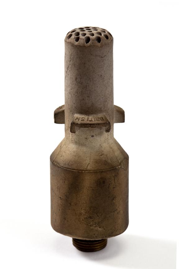 Bray's nozzle: ceramic nozzle with bayonet for mounting mantles