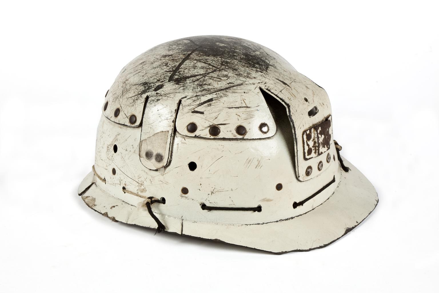 Fibrous hard hat | Science Museum Group Collection