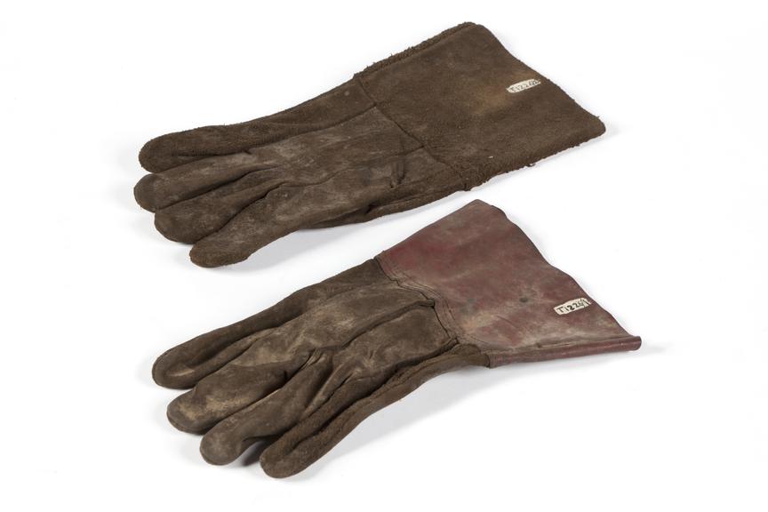 Leather safety glove (gloves)