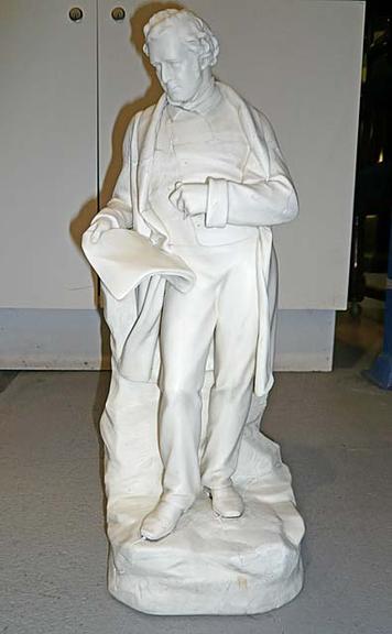 Statuette, Robert Stephenson