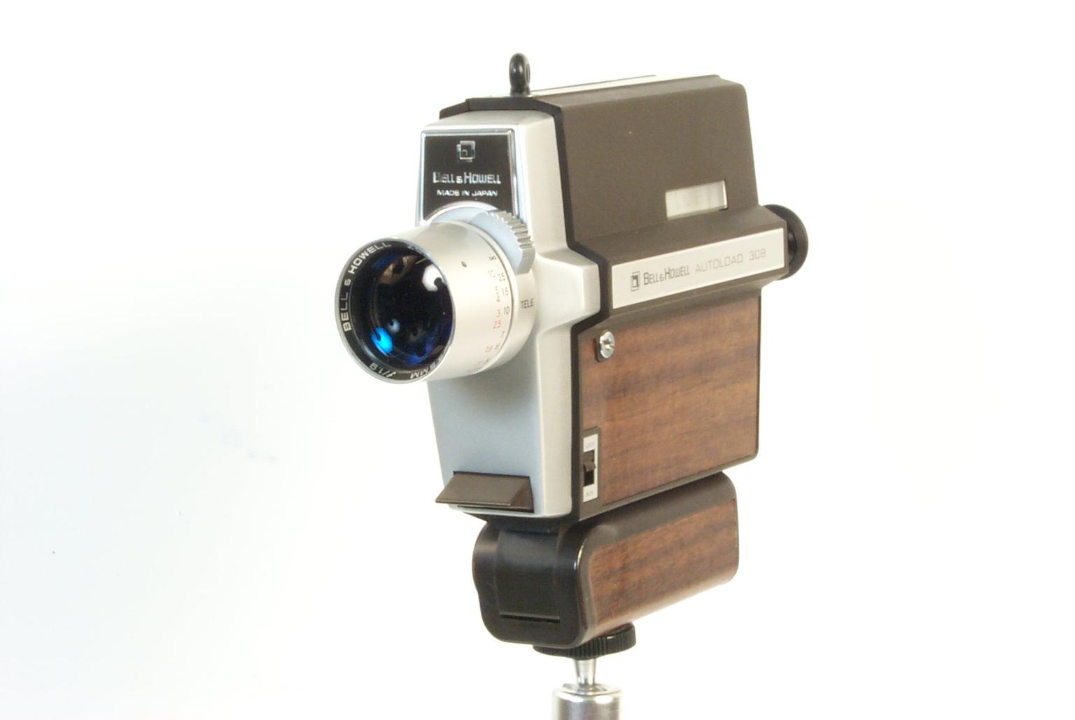 Bell & Howell Autoload 308 cine camera, 1968 | Science Museum
