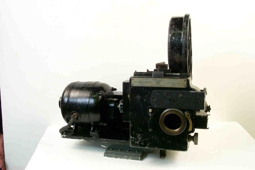 Debrie H 35mm High Speed Cine Camera