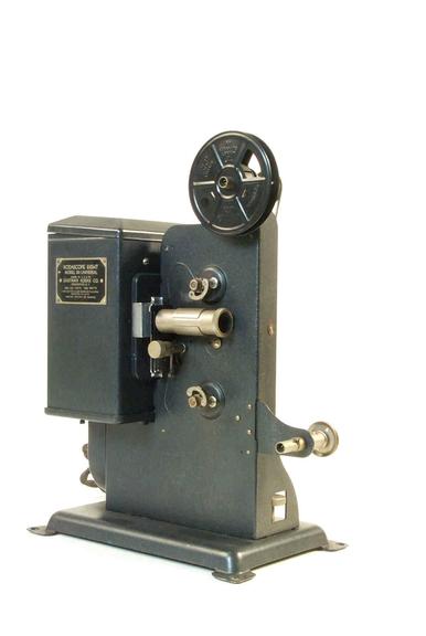 Kodascope Eight Model 20 8mm cine projector