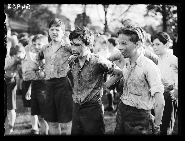 Eton steeplechase
    A photograph of Eton scoolboys competing in