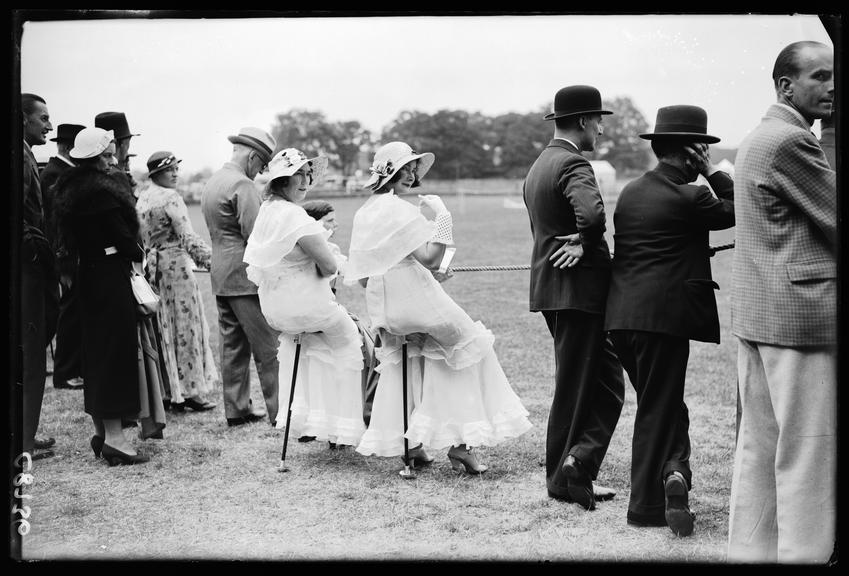 Spectators at Richmond Horse Show
    A photograph of spectators