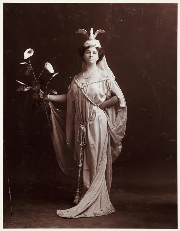 Woman in a classical costume
    A photograph of a woman dressed