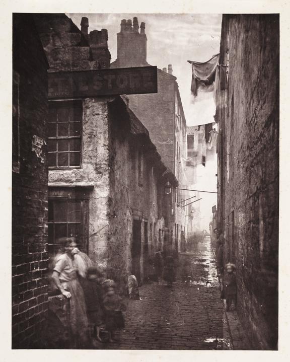 'Old Vennel, Off High Street'