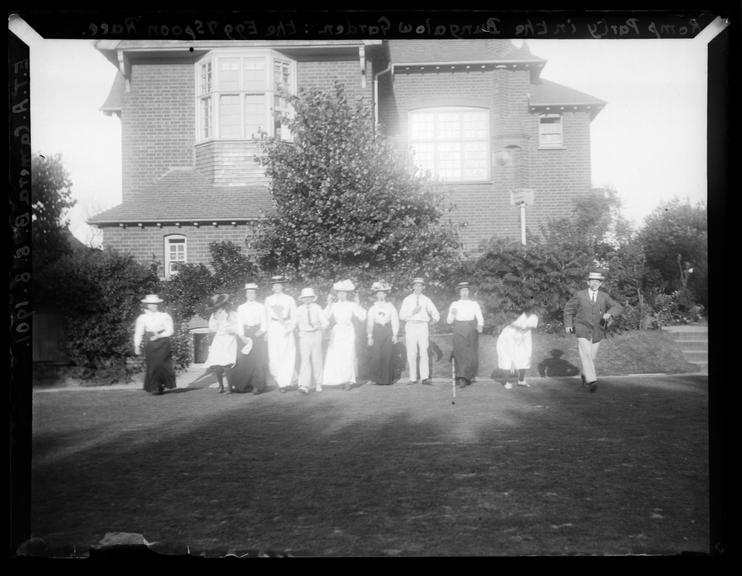 Romp Party in the Bungalow Garden