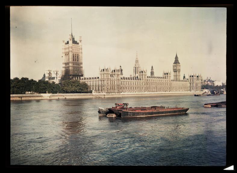 Houses of Parliament
    A Dufaycolor colour transparency of the