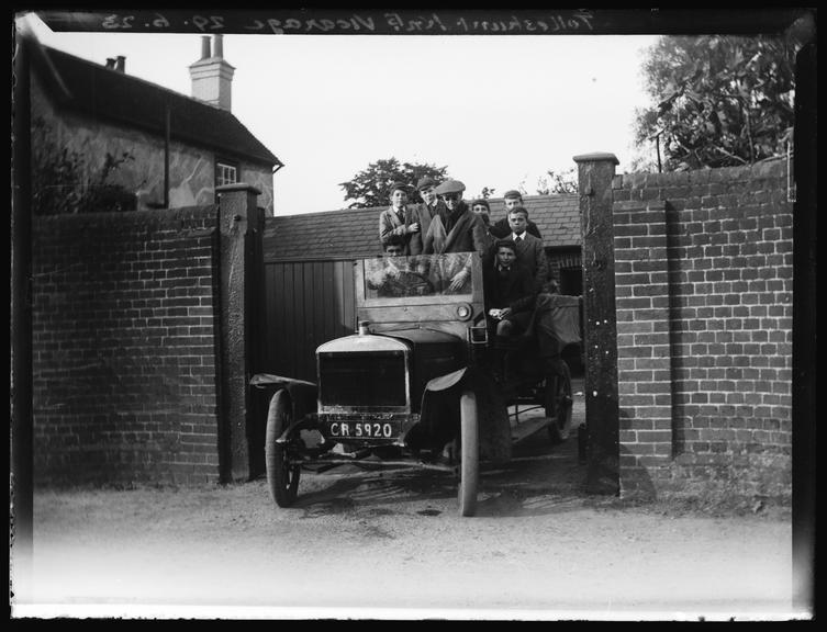 Car Leaving Tolleshunt Knights Vicarage