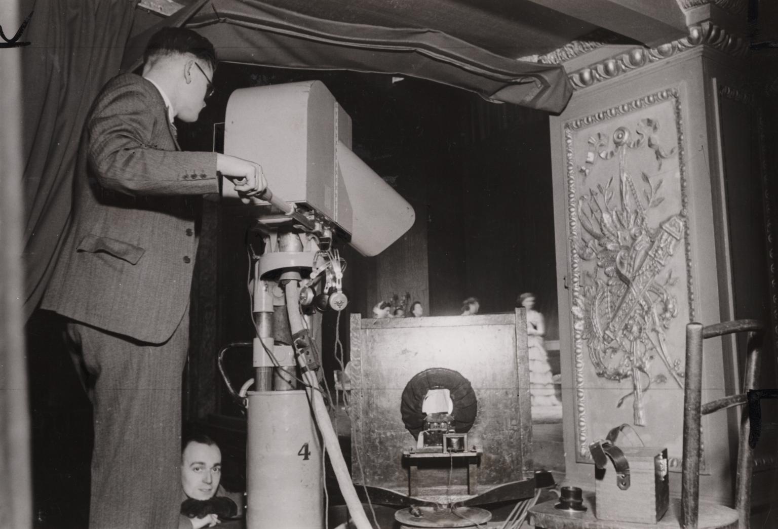 Theatre live television broadcast | Science Museum Group Collection