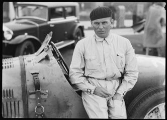 Achille Varzi beside a Bugatti Type 51