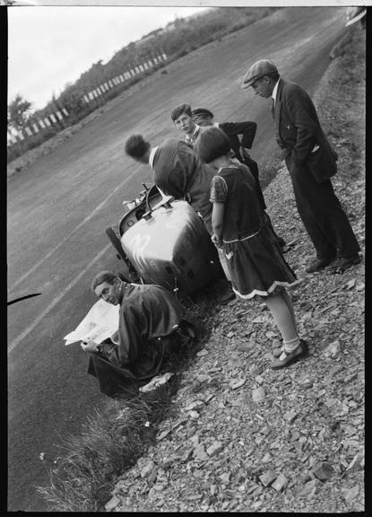 People gathered around Bugatti Type 35