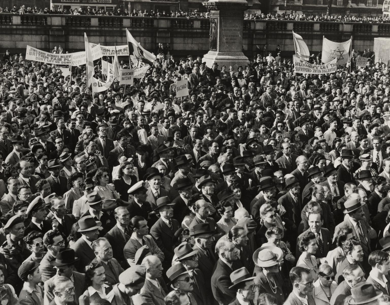 Jews Demonstrating Jewish demonstration against government policy in Palestine | Science ...