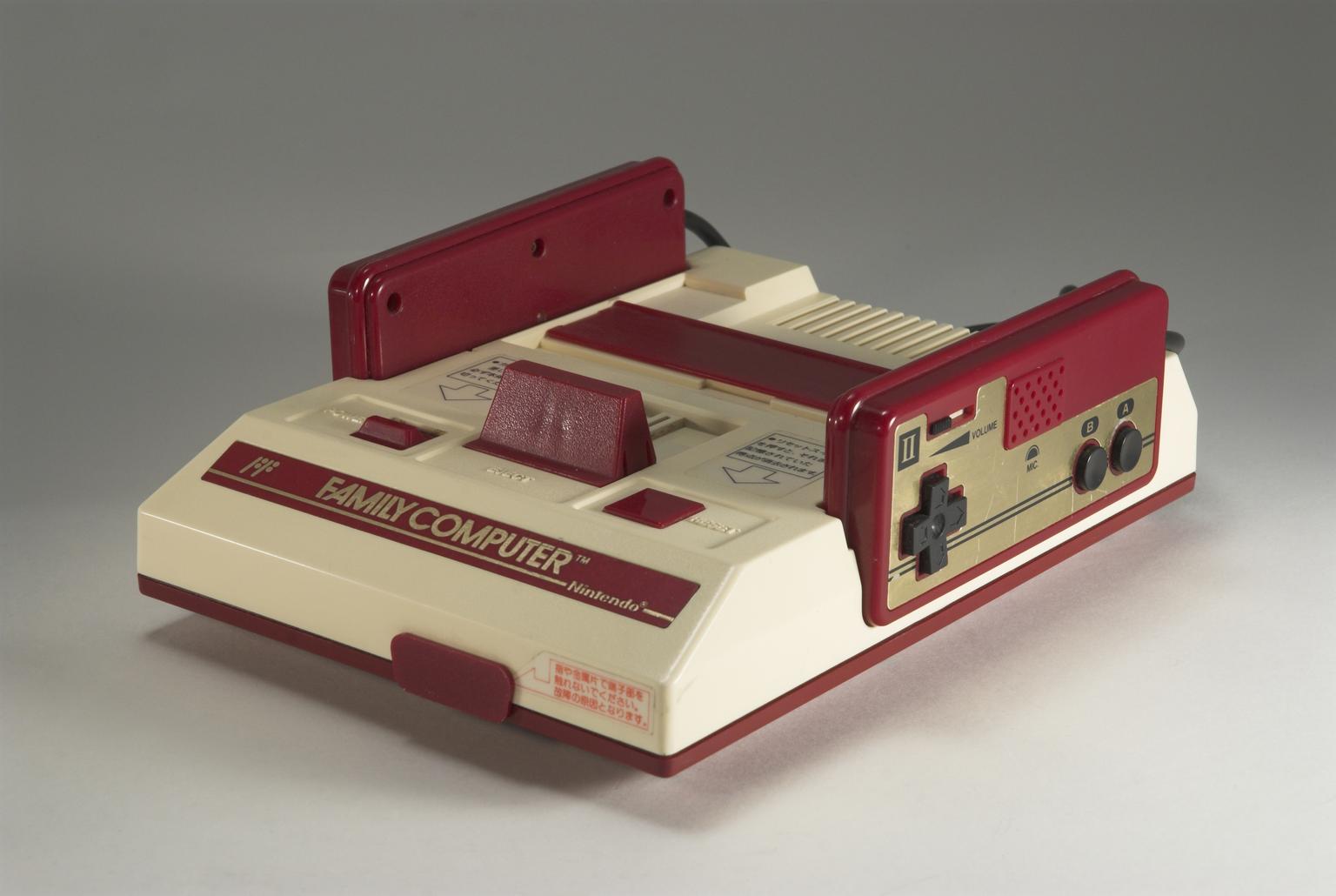 Nintendo Famicom Games Console | Science Museum Group Collection