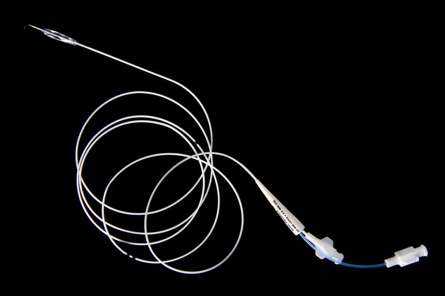 Mini-profile balloon dilatation catheter