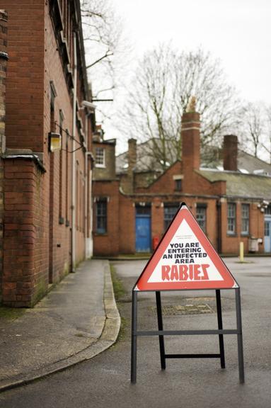 Rabies warning sign