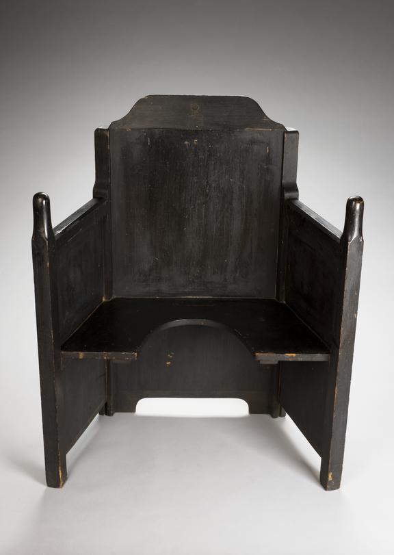 Copy of 15th-16th century parturition chair