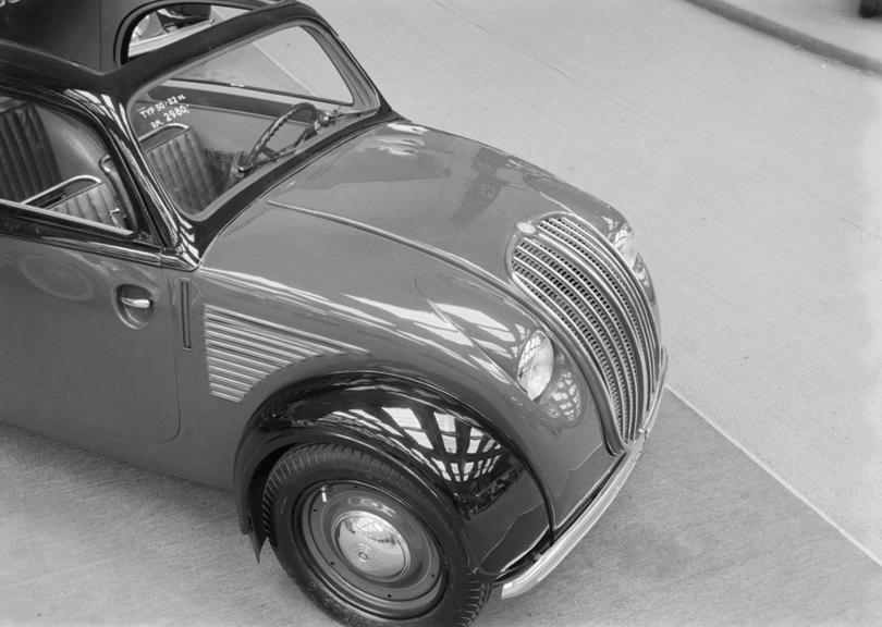 Steyr Typ 50 car