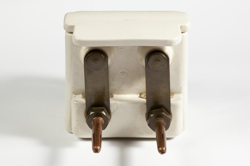 Electric Oil Break Fuse | Science Museum Group Collection