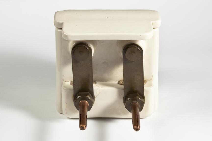 Electric Oil Break Fuse | Science Museum Group Collection