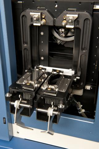 SoLiD sequencer shell and parts