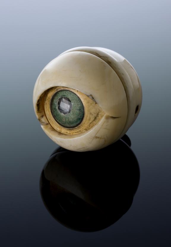 Ivory and horn model of an eye, possibly 17th century