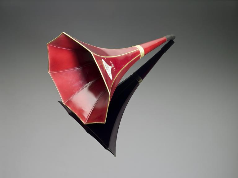 Horn for Edison 'Fireside' phonograph, c.1909