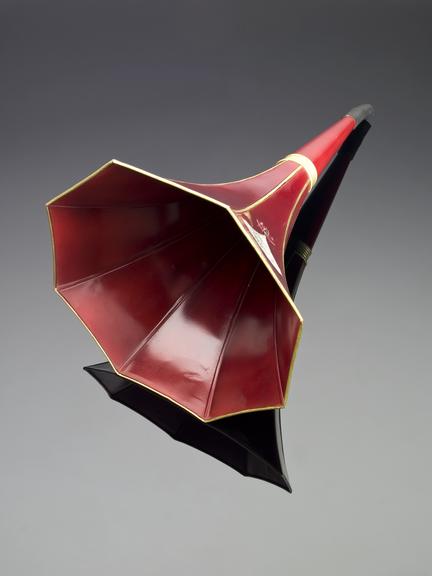 Horn for Edison 'Fireside' phonograph, c.1909