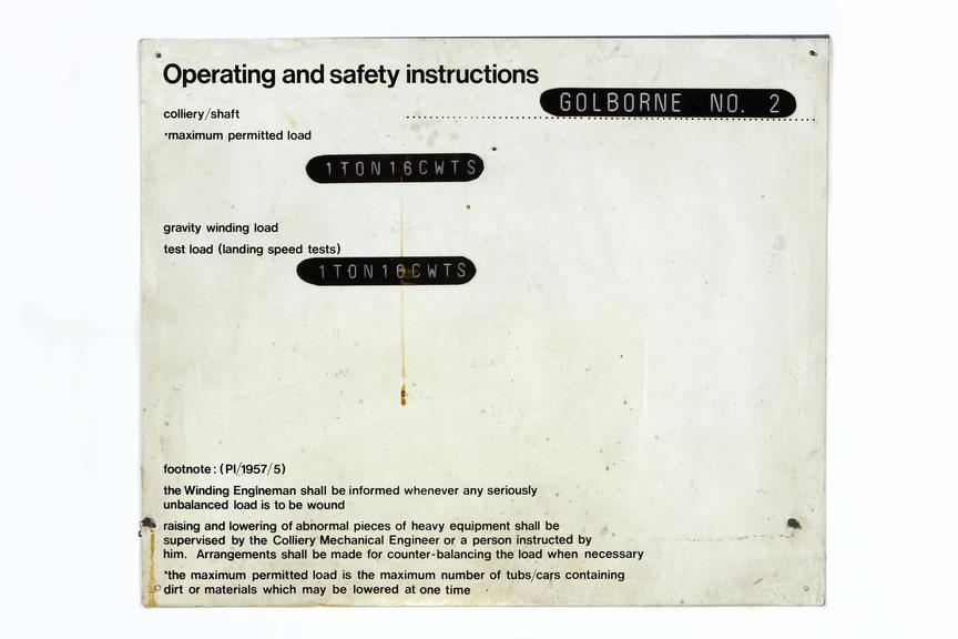 Sign: 'Operating and safety instructions...