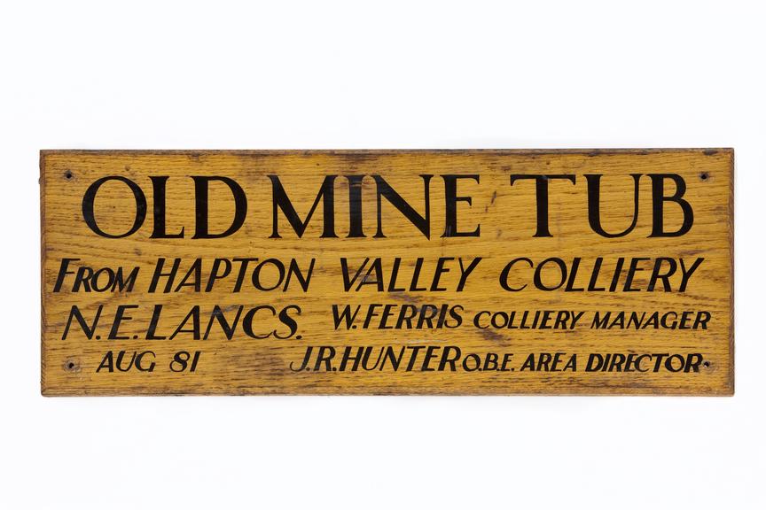 Sign: 'Old mine tub..