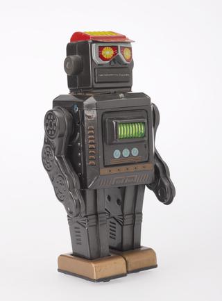 New SIlver Robot | Science Museum Group Collection