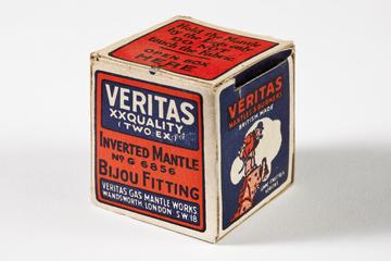 'Veritas Bijou Fitting' gas mantle box