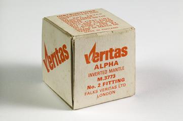 'Veritas' gas mantle box