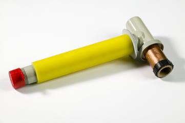 Gas wall entry adaptor pipe