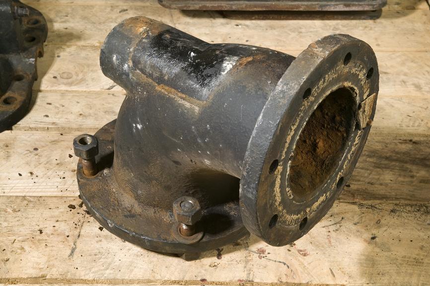 Fire pump elbow with tee off