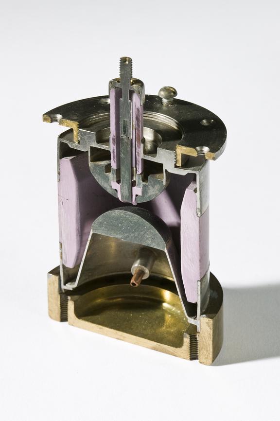 Sectioned component.
Photographed on a white background.