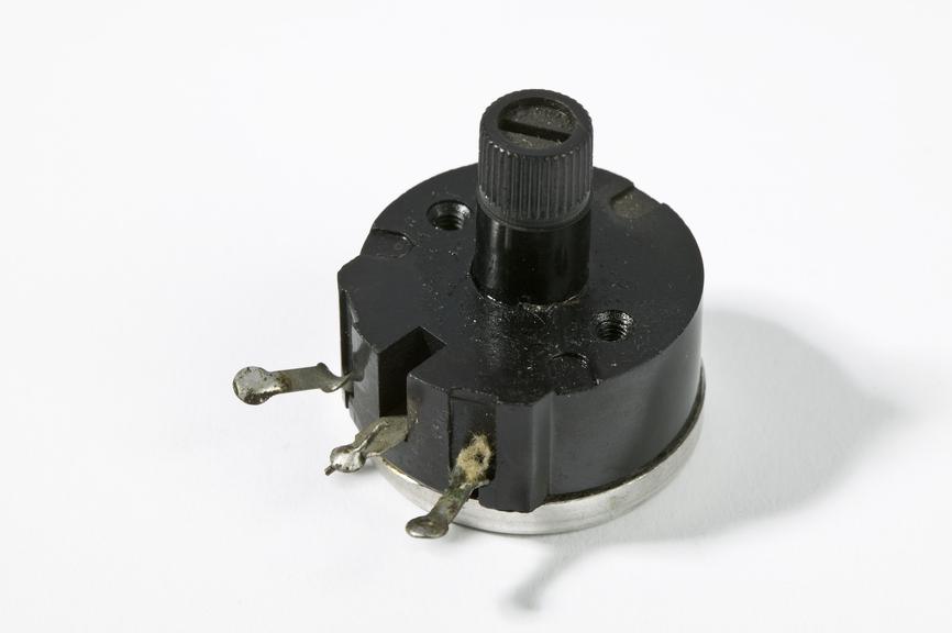 RadioSpares rheostat radio component
Photographed on a white