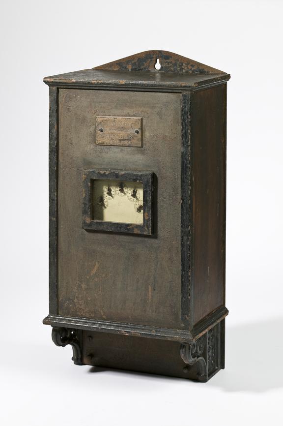 Electric meterPhotographed on a white background.